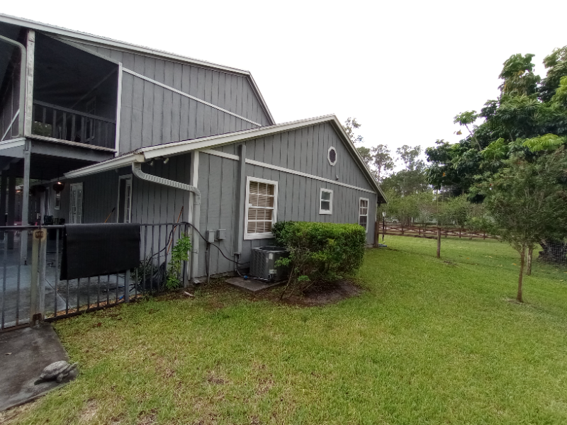 16281 71st Street North - Photo 6 of 33