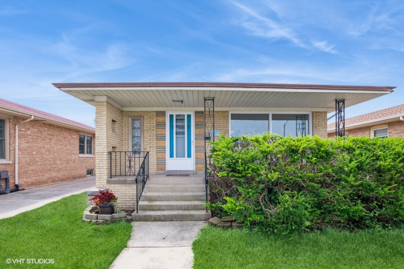 3199 W 101st Pl - Photo 2 of 20