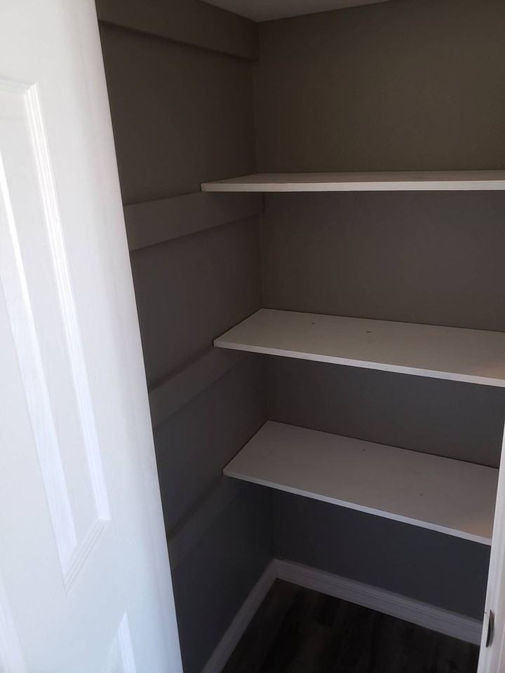 407 Viola Ave - Photo 6 of 18