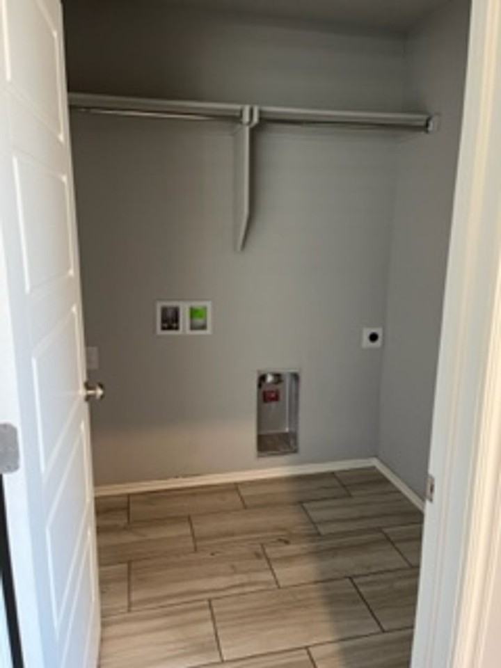 4612 Emerald Knoll Rd - Photo 3 of 15