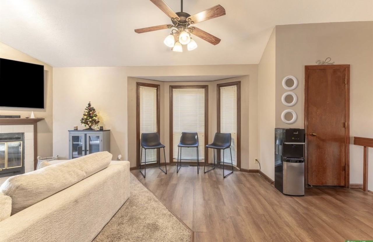 6507 S 108th Ave #0 - Photo 3 of 20