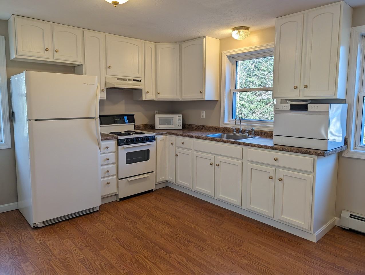 5 San Antonio Dr - Photo 2 of 12