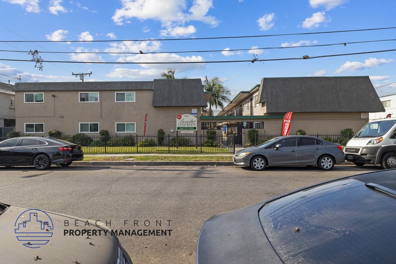 12417 Benedict Ave. - Photo 7 of 31