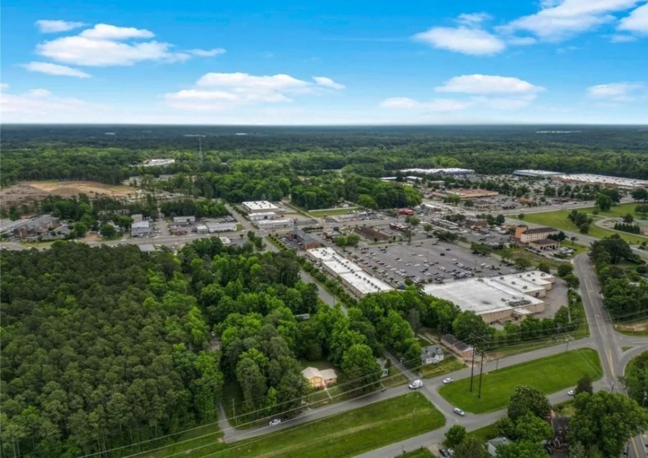 Cleveland Street - Photo 5 of 9