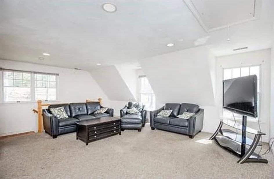 107 Flint Farm Rd - Photo 3 of 9