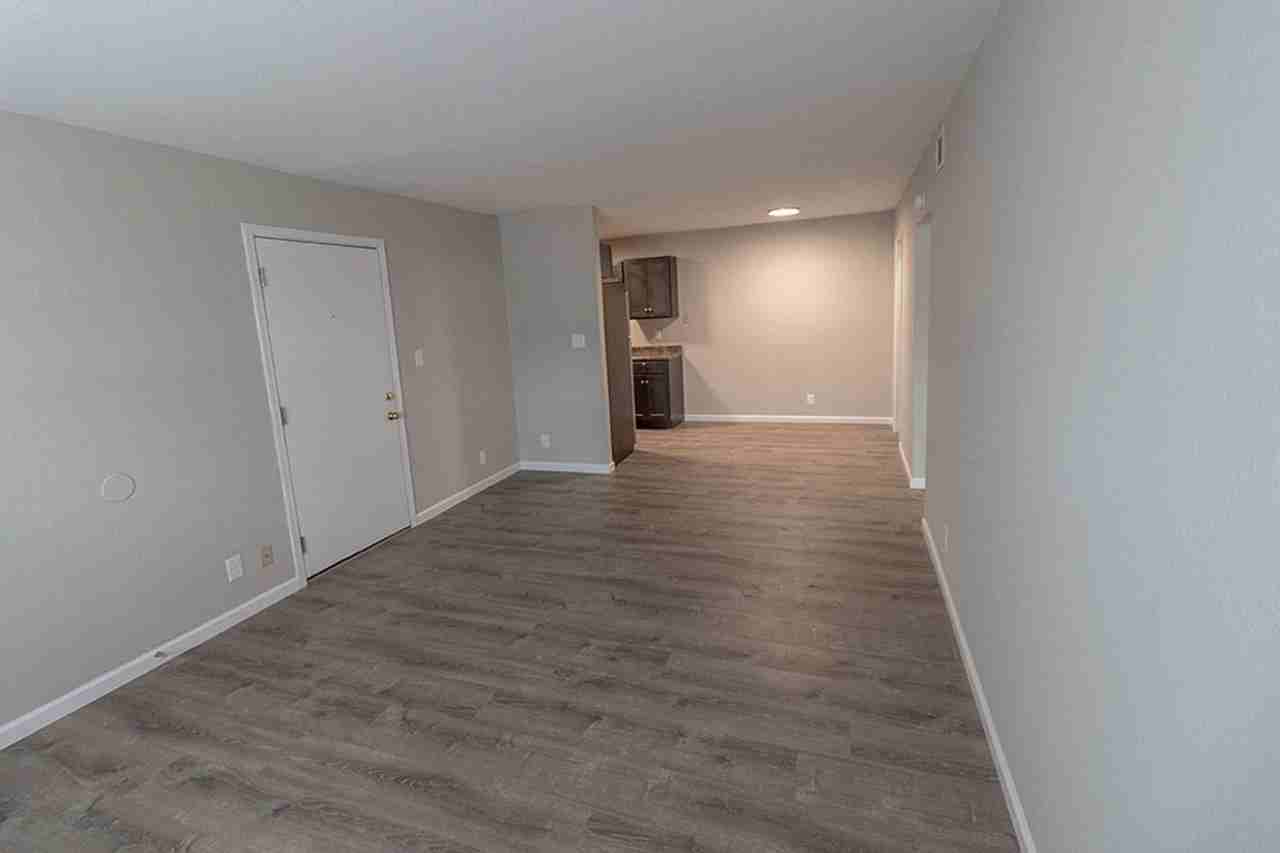 3408 Balboa Ln #43 - Photo 5 of 26