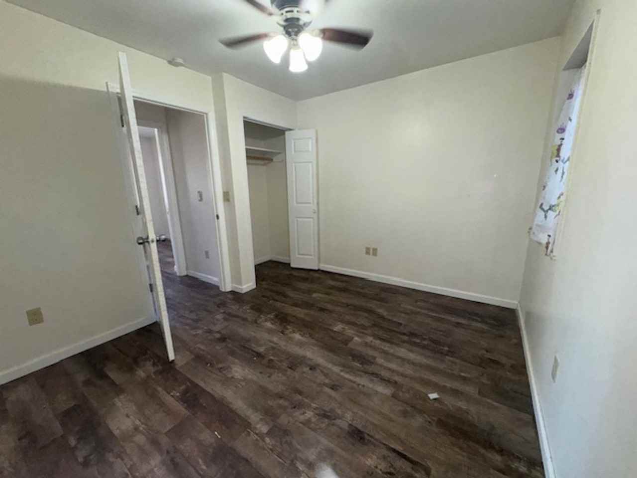 410-485 20th St SE - Photo 4 of 5