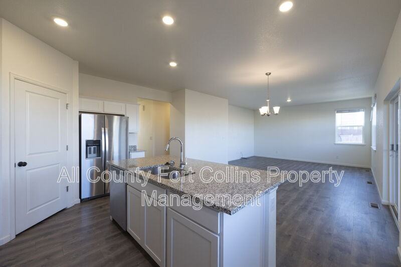 2635 Osprey Way - Photo 4 of 17