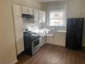 2557 W Baltimore St - Photo 1 of 1