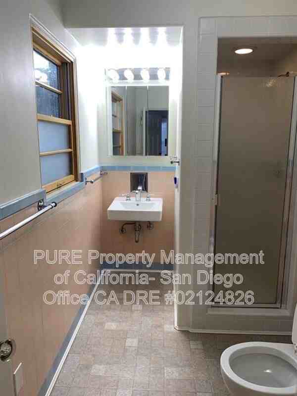 3247 33rd St - Photo 3 of 11