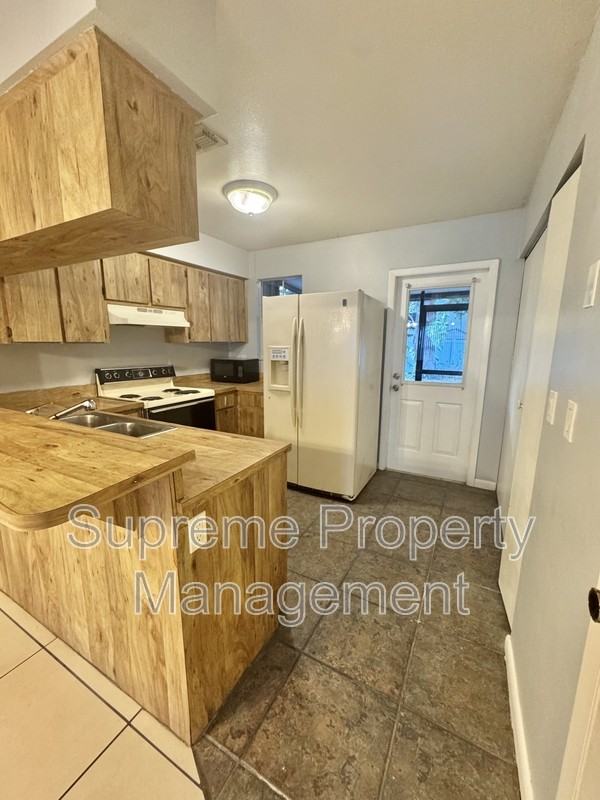 6770 121st Ave - Photo 2 of 10