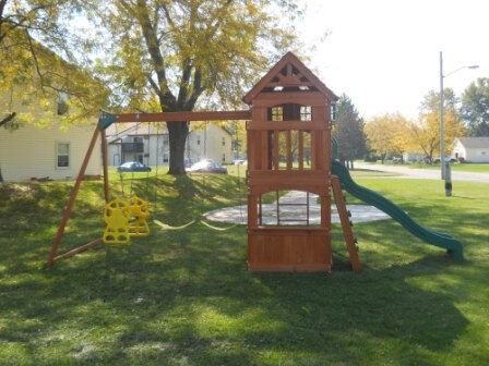 Riverview Blissfield - Photo 2 of 4