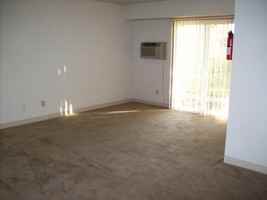 featured image of 210 East St