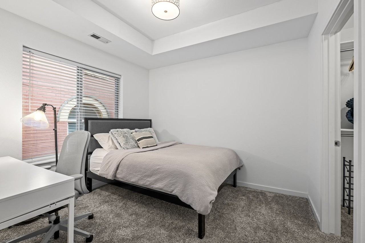 3139 Vallejo St - Photo 6 of 39
