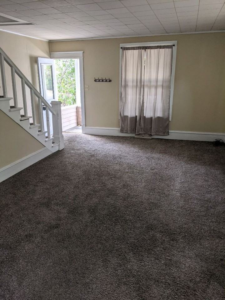 1106 Birchmont Dr Ne - Photo 6 of 16