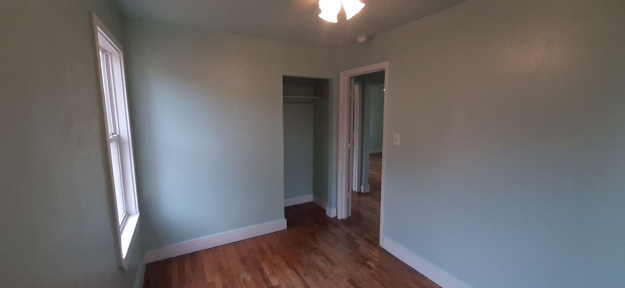 1301 W Vine Ave - Photo 5 of 14