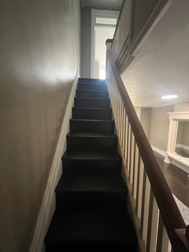 151 W Windsor St - Photo 5 of 20