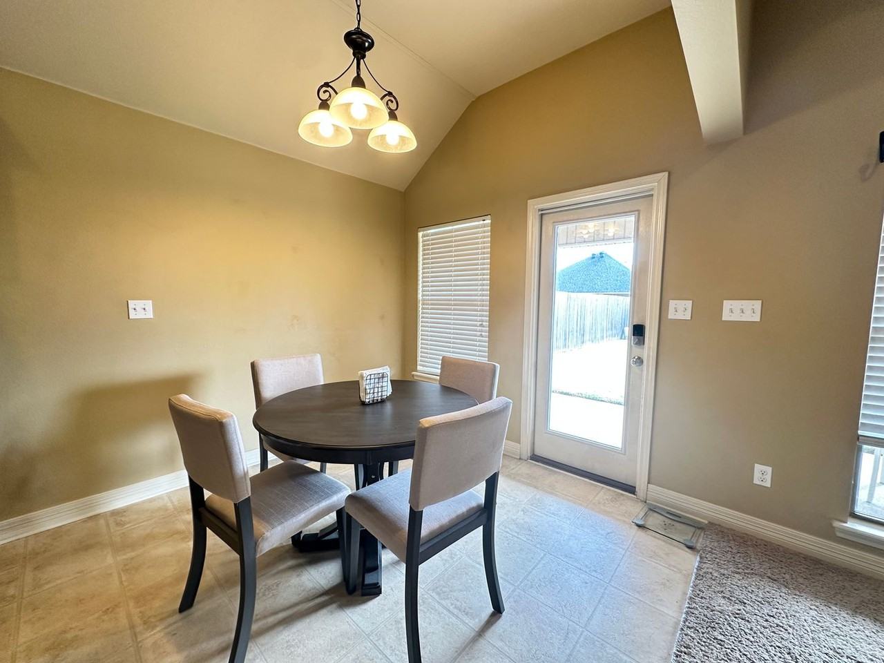 3825 Pickering Pass Dr - Photo 6 of 17