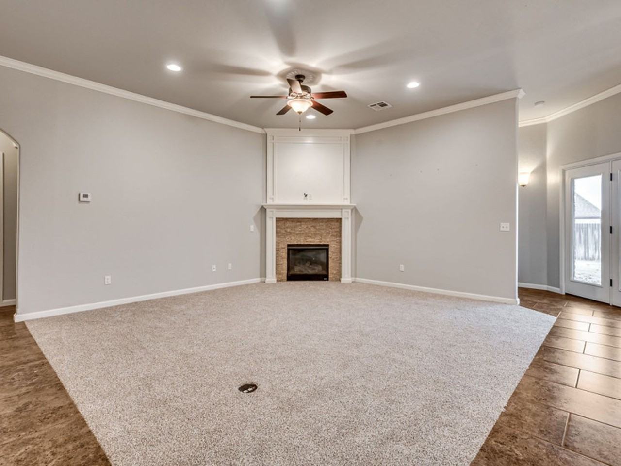 5301 Nw 162nd Ter - Photo 4 of 21