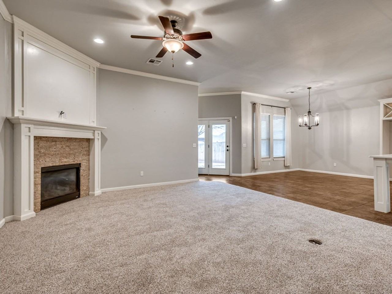 5301 Nw 162nd Ter - Photo 5 of 21