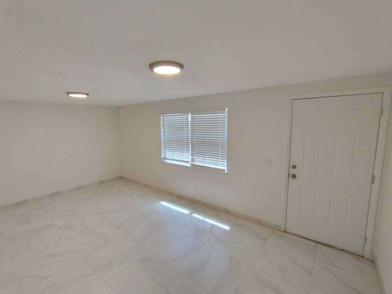 1530 Ryar Road - Photo 2 of 9