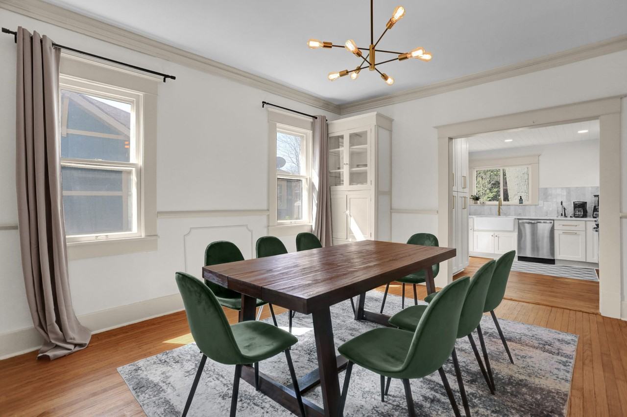 397 Angelus St #1023312P - Photo 5 of 27