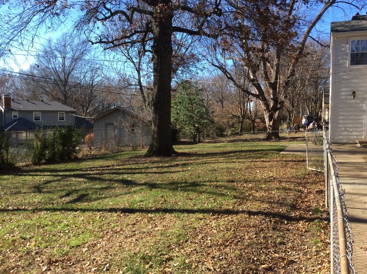 4405 E 109 Terrace - Photo 3 of 28