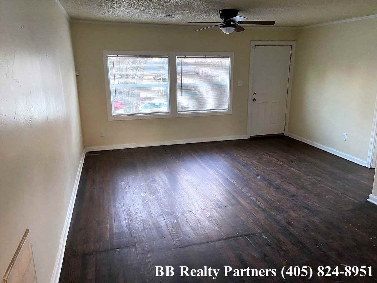 308 S Urbana Ave #NA - Photo 5 of 16