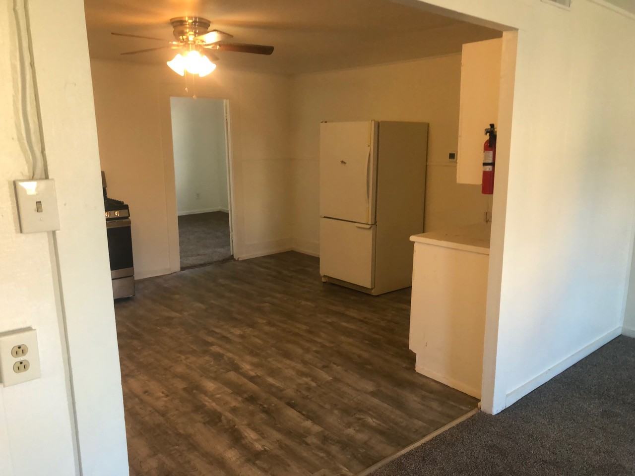 116 W Slippery Rock St - Photo 5 of 10