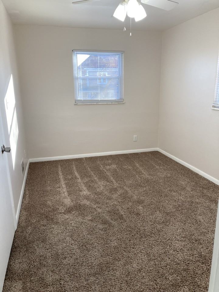 5 Krug Ave #2 - Photo 7 of 18