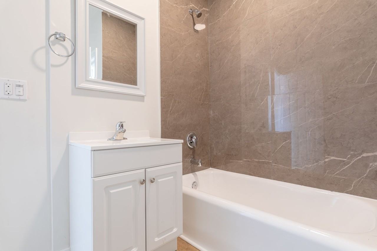 Newly Renovated Apartments - Photo 4 of 5