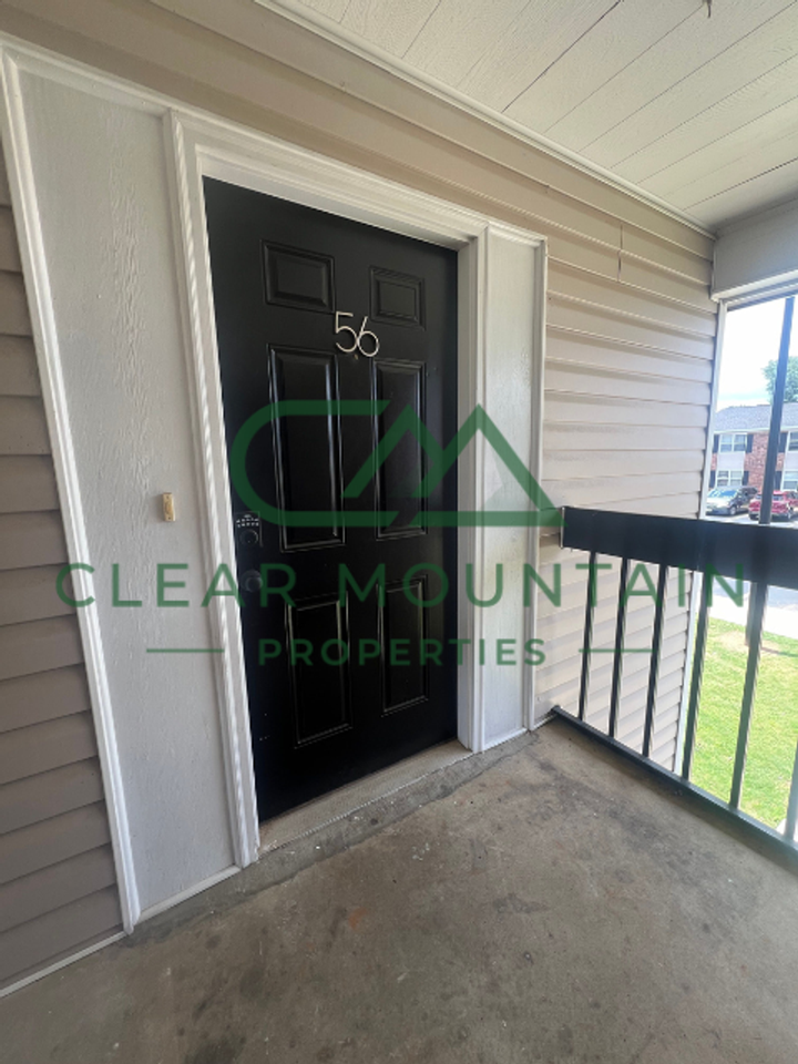 The Bradford Apartments - Photo 7 of 18