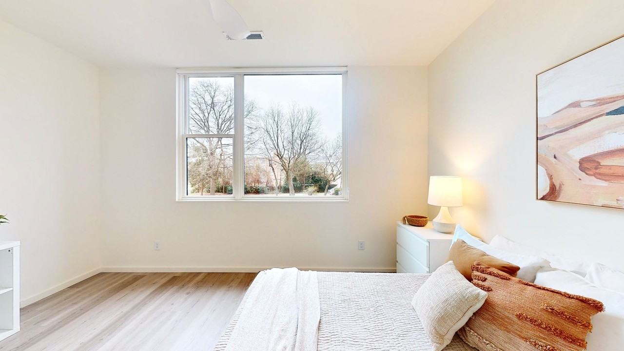 262 N Dillard St #19 - Photo 2 of 15