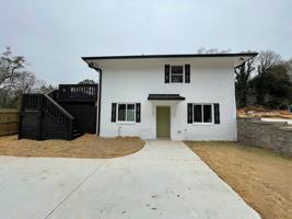 featured image of 195 Barnett Shoals Rd