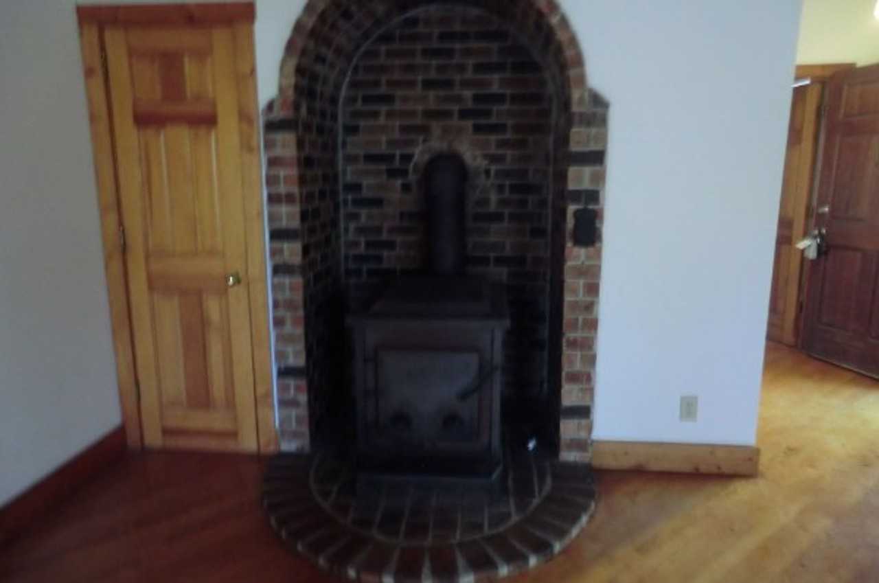 3080 Hillsboro Rd - Photo 3 of 15