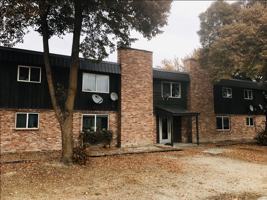 featured image of 1108 W Clay Ave