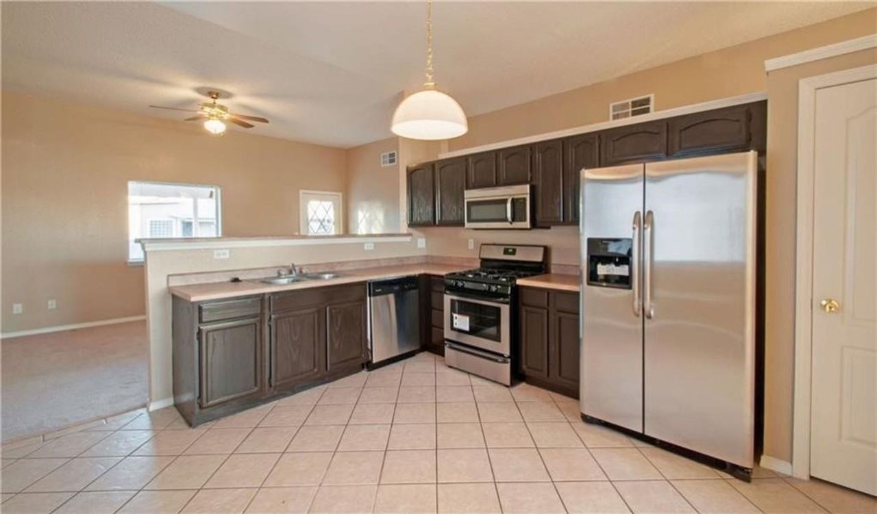 304 Jim Hofher Pl - Photo 6 of 21