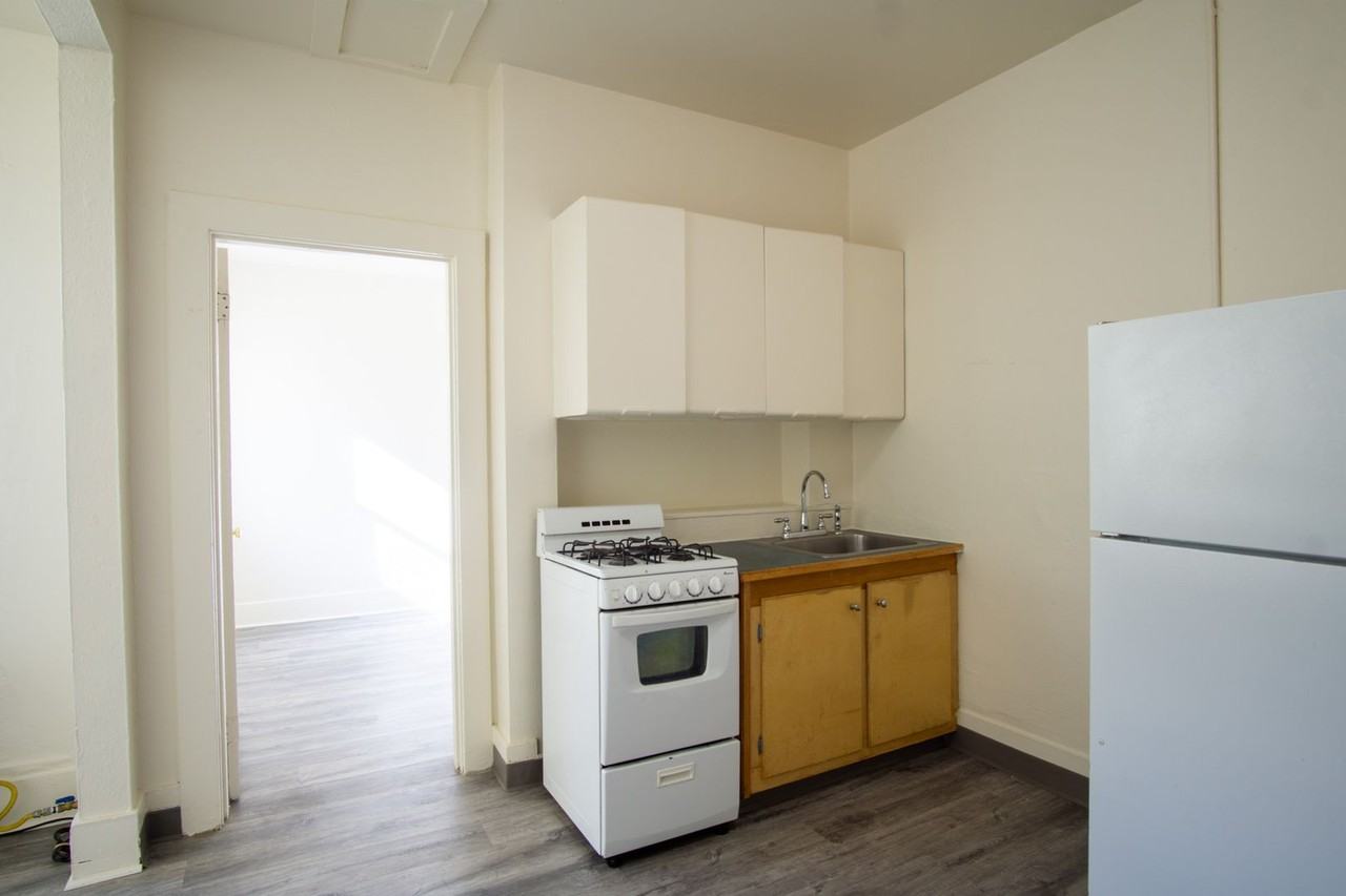 2044 N Kilpatrick St #309 - Photo 3 of 12