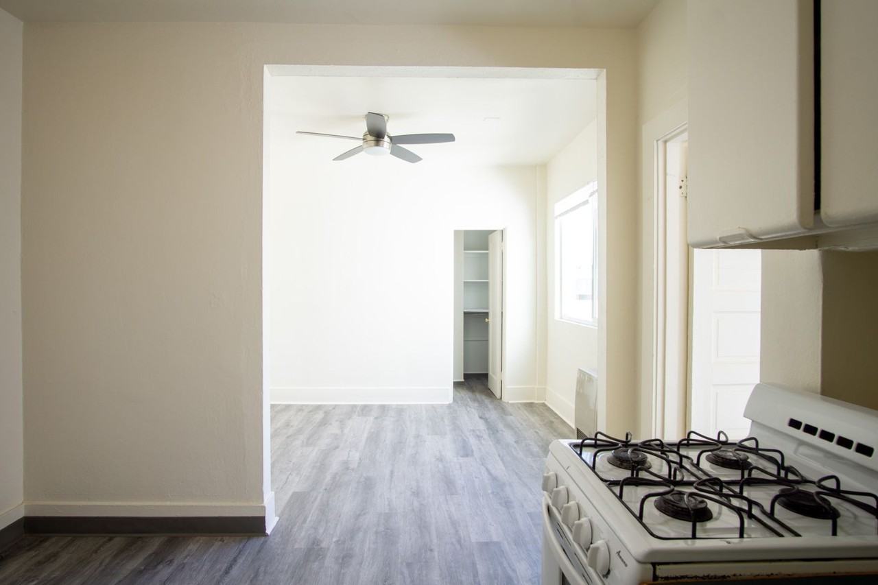 2044 N Kilpatrick St #309 - Photo 4 of 12