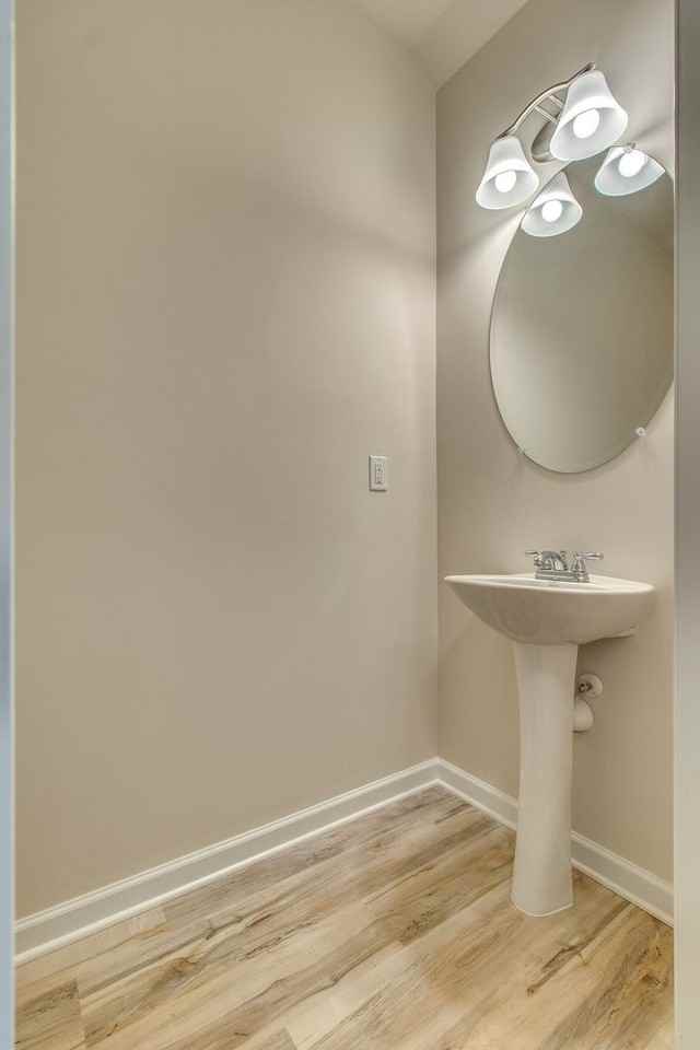 2608 Sherman Way - Photo 6 of 28