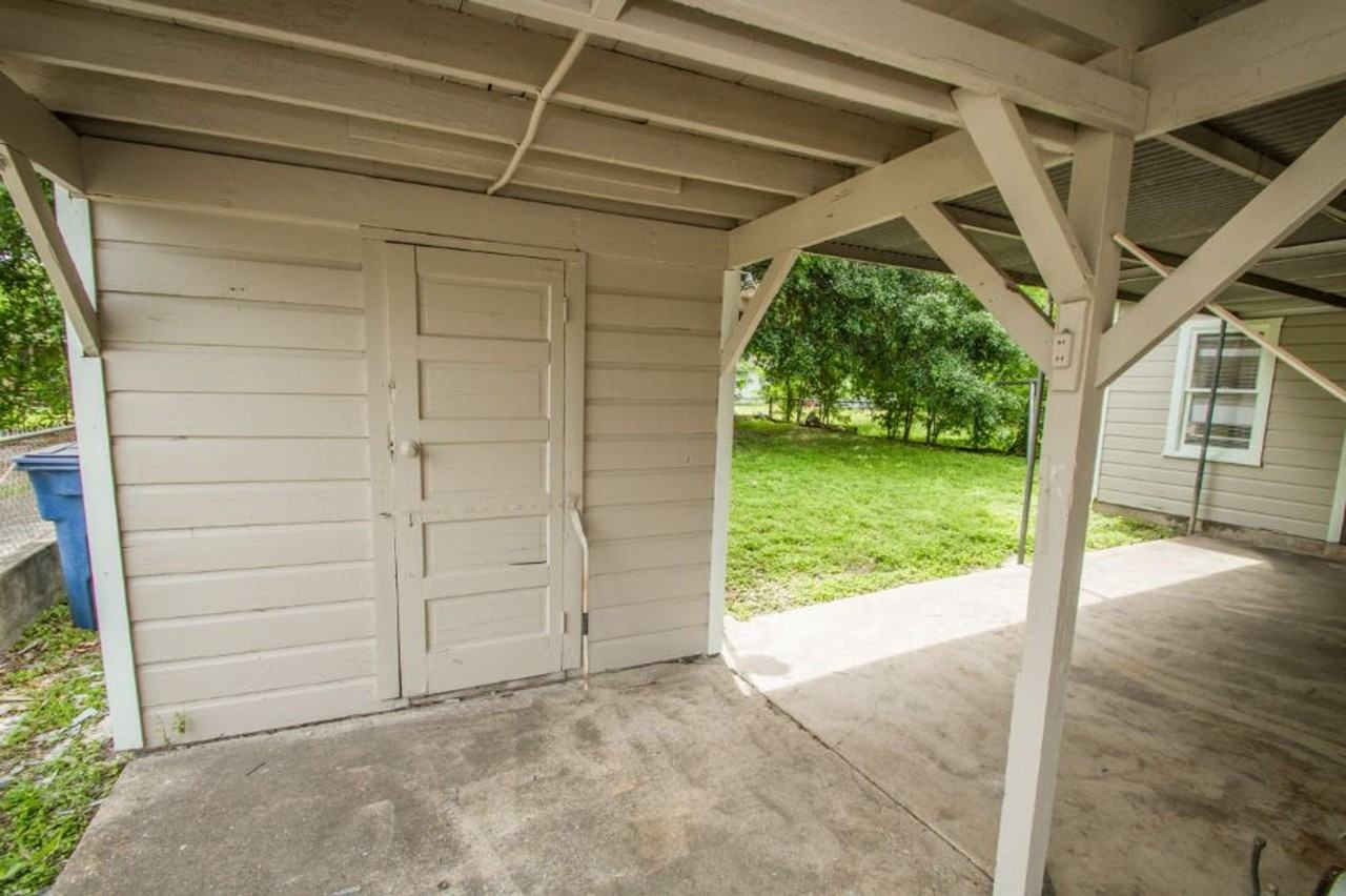 3030 Martin Luther King Jr Drive - Photo 4 of 20