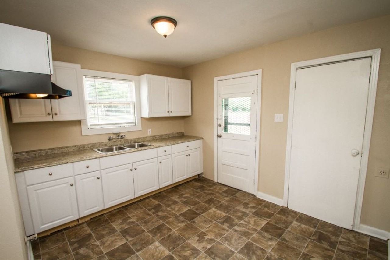 3030 Martin Luther King Jr Drive - Photo 3 of 20