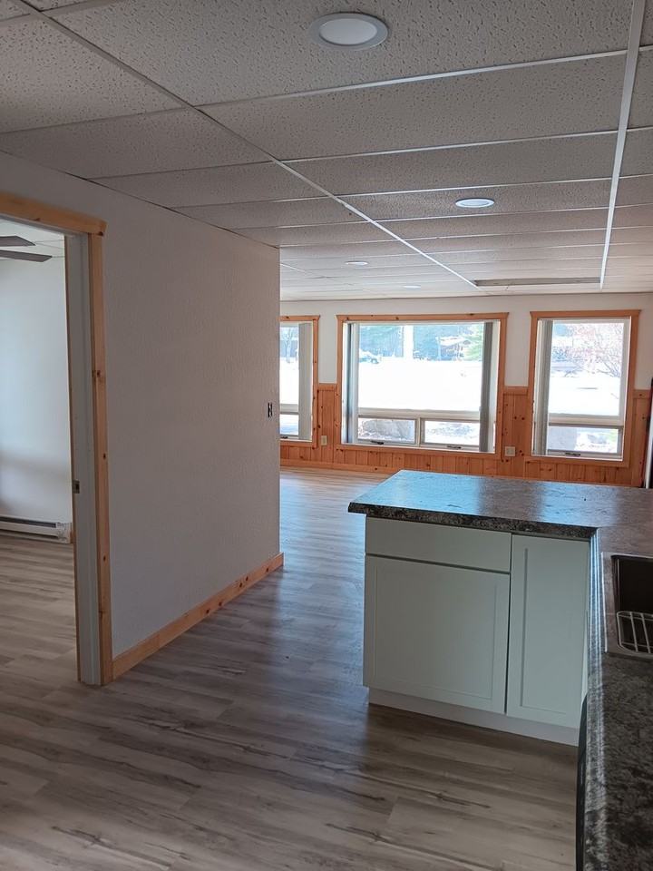 Knotty Pines Apartments - Photo 5 of 10