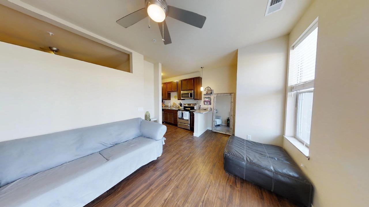 Farwell Place - Photo 7 of 9