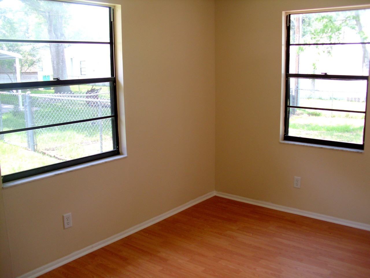 4709 Larch Dr - Photo 4 of 5