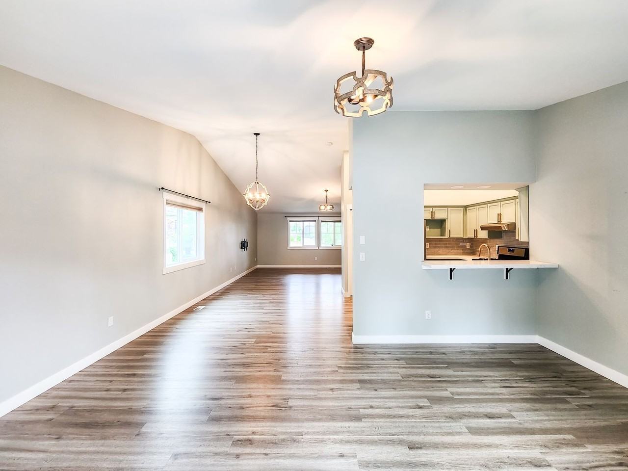 17627 84th Ave Ne - Photo 7 of 20