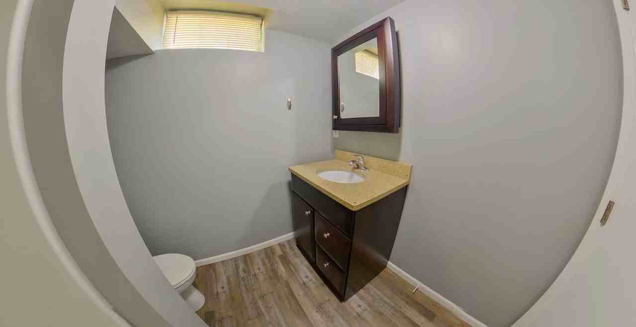 1113 Pierre St - Photo 3 of 10