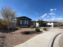 featured image of 1560 W Avenida Del Valle