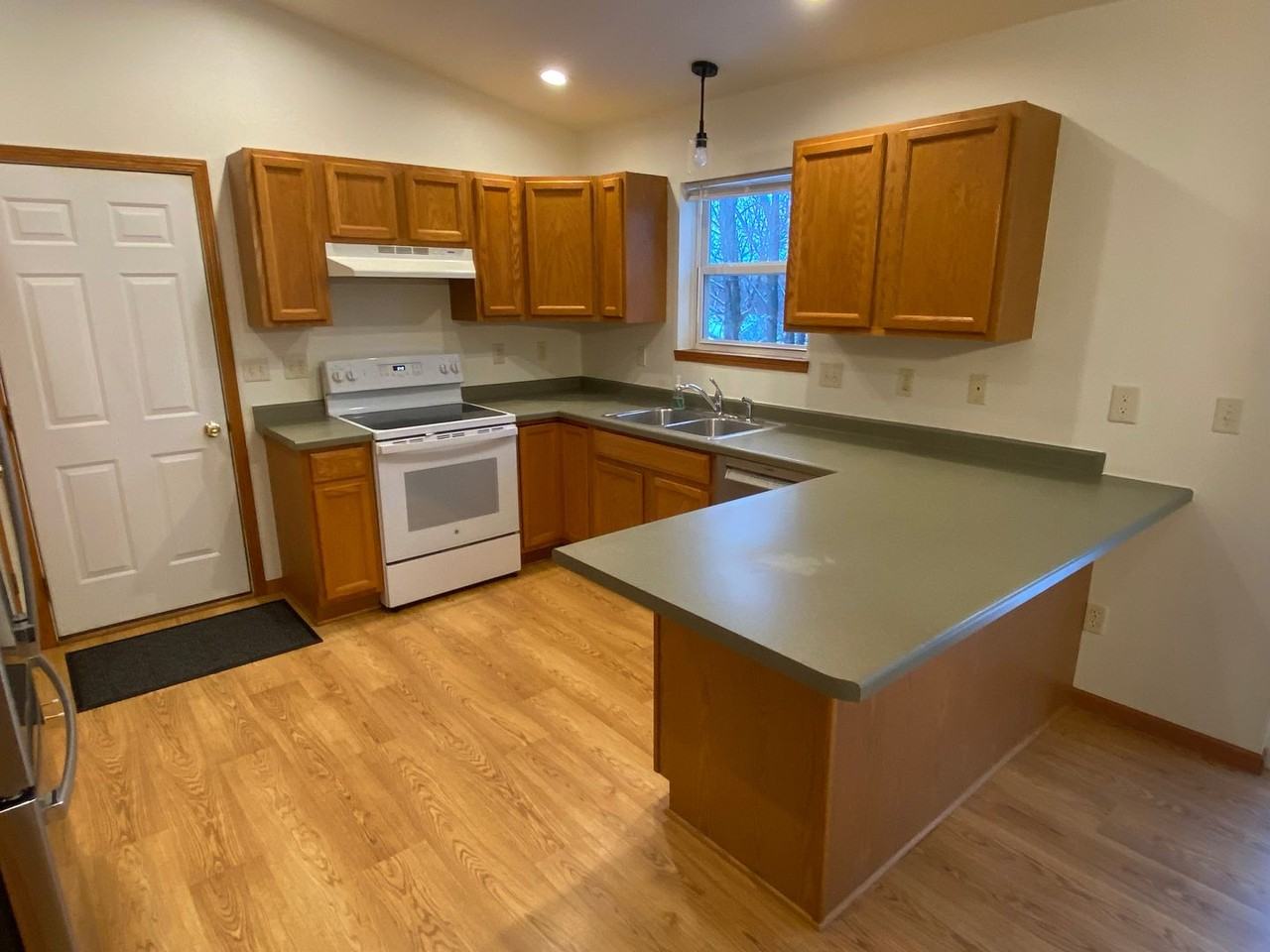 2153 Meadowbrook Way - Photo 2 of 24