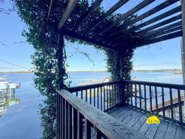 featured image of 810 Eglin Pkwy Ne